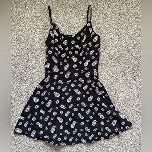 Daisy Print Cutout Back Dress
